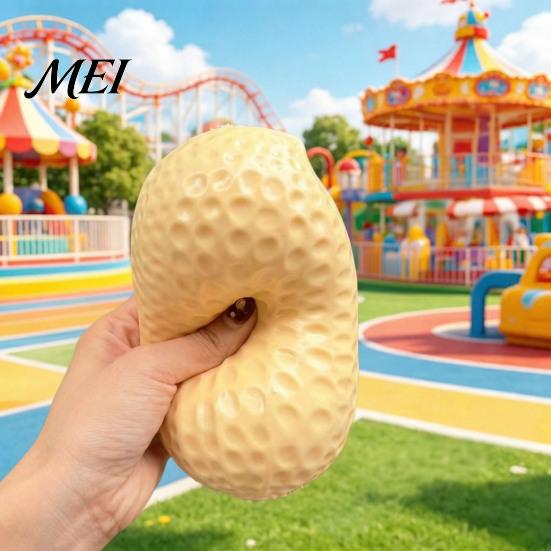 Peanut Shaped Sensory Toy Anti-stress Duck Fidget Toys, Cute Pineapple Decompression Squeeze Toys for Kids Adults, Creative Desktop Ornaments