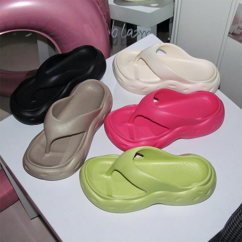 Fashion House Slippers Platform Shoes Woman 2025 Rubber Flip Flops Shale Female Beach Flat Hawaiian Sabot Slides Shoes House Slippers Pl