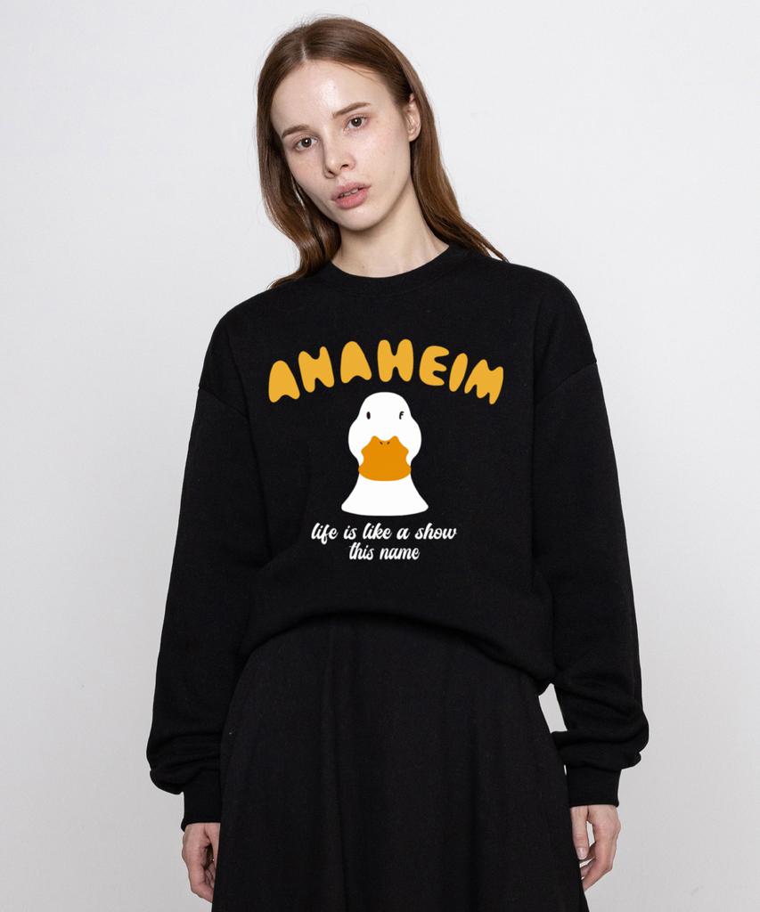 GRAVER [Unisex] Duck Face Smile Sweatshirt_Black