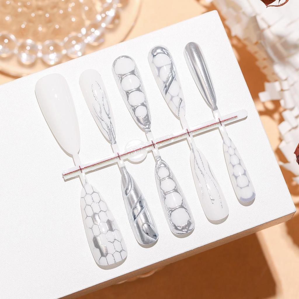 Silver Glitter Snake Print Almond 3D Gilding Press-On Nails with Lace Lines - High-End Nail Art Stickers