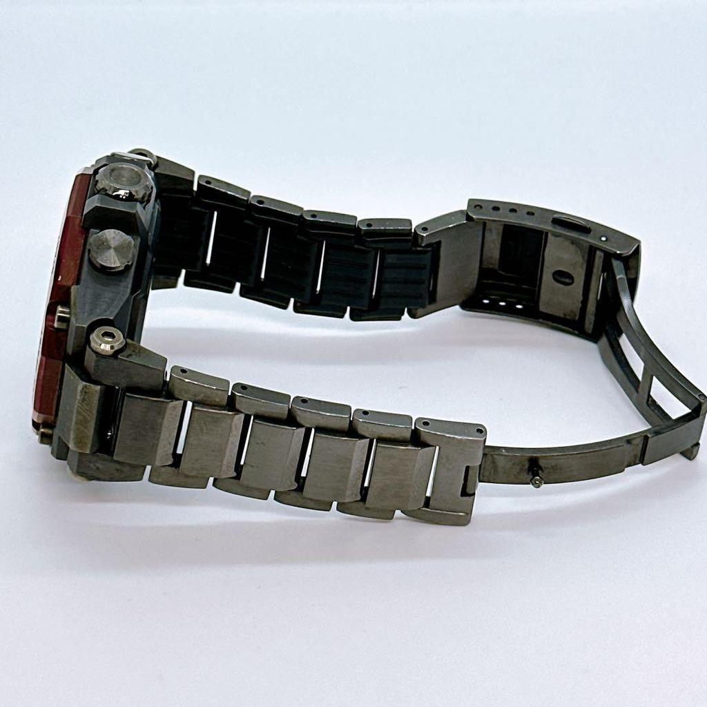 Used Casio G-SHOCK MTG-B2000 Bordeaux men's watch operation confirmed