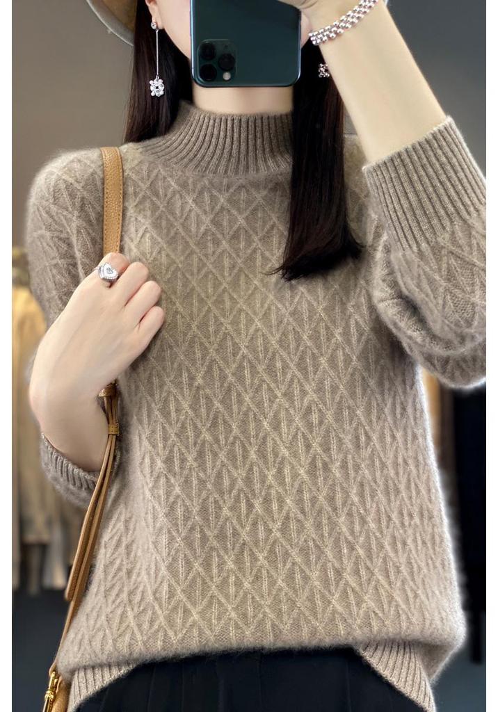 2023 Loose Fit High Neck Wool-Blend Sweater with Diamond Pattern for Autumn & Winter