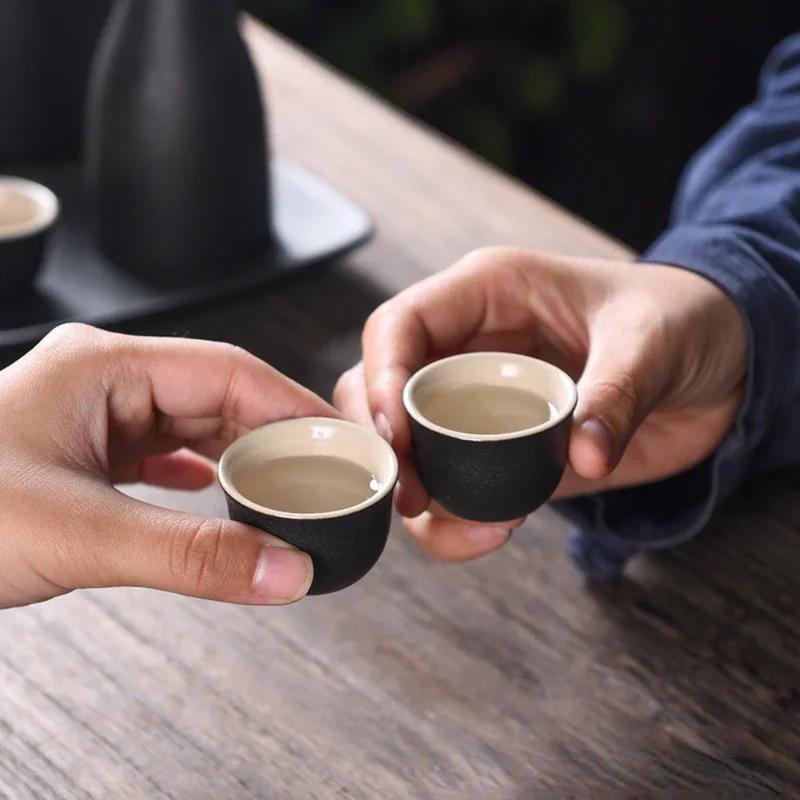 Vintage Ceramic Sake Pot Cups Set Traditional Durable Crafts Gift Groove Design Creative for Cupboard Cabinet Drawer Home