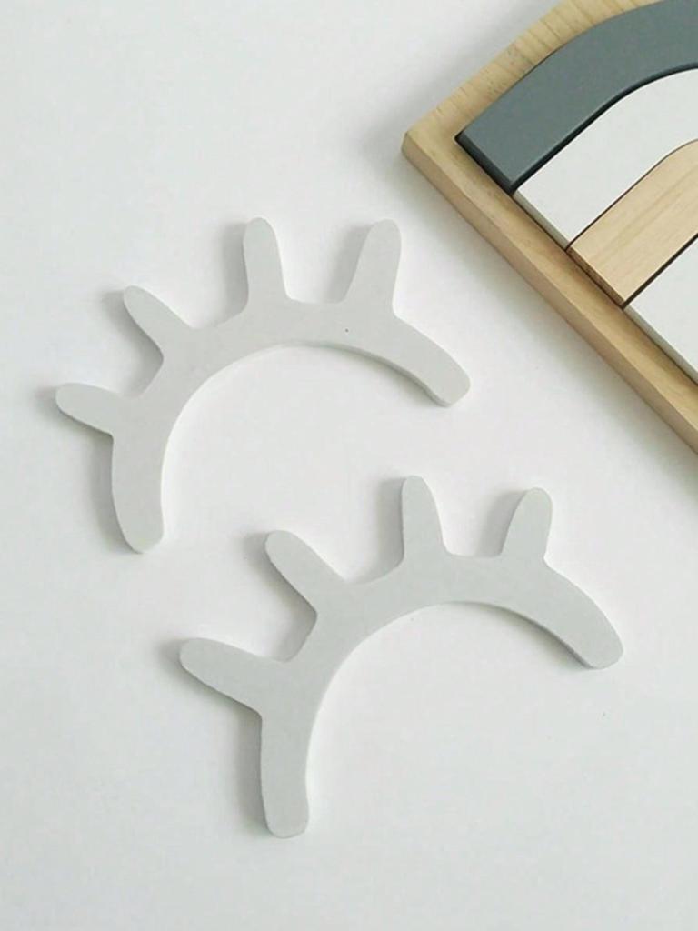 Home Decoration Supplies Wall Decoration 3D Three-dimensional Wooden Eyelash Ornaments Wall Decoration 2 Pieces 1 Set