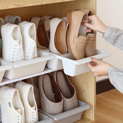 Cutie verticală creativă pentru pantofi, din plastic japonez, cu trei pantofi, multifuncțional, organizator, container pentru economisirea spațiului, carcasă de depozitare
