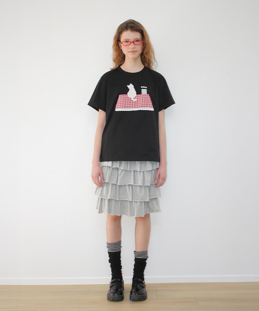 RONRON Rooftop Cat Applique T Shirt Black