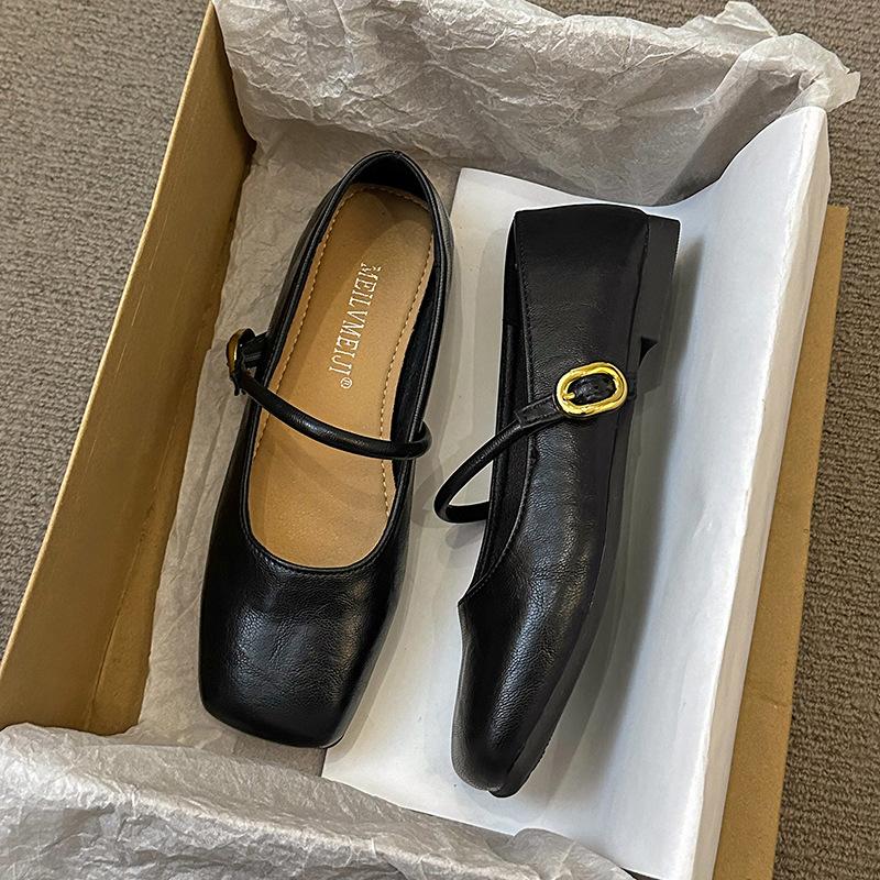 2025 Spring and Autumn Fashion French Retro Classic Square Head Flat Bottom Word with Mary Jane Single Shoes Korean Version Temperament Women's Shoes
