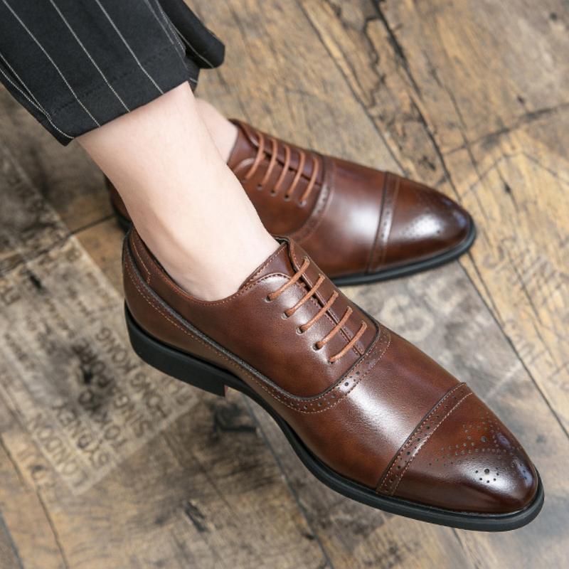 Men's Dress Shoes Red Sole Leather Shoes Pointed Party Shoe Lace-up Office Oxfords Casual Wedding Shoe Retro Business Men Shoes