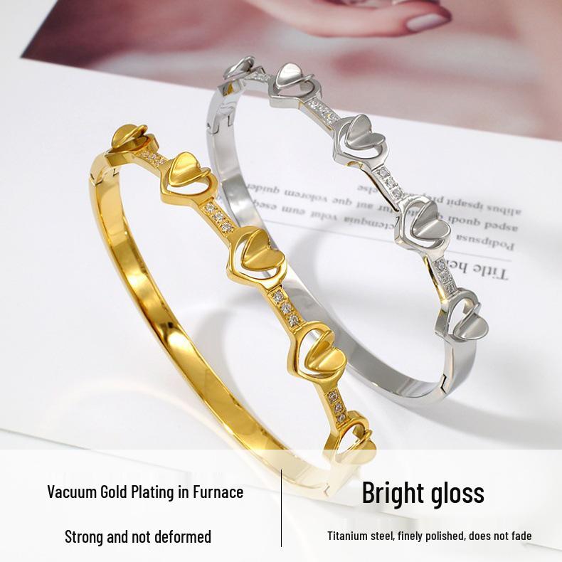 18K Gold Plated Titanium Heart-Shaped Zircon Bracelet