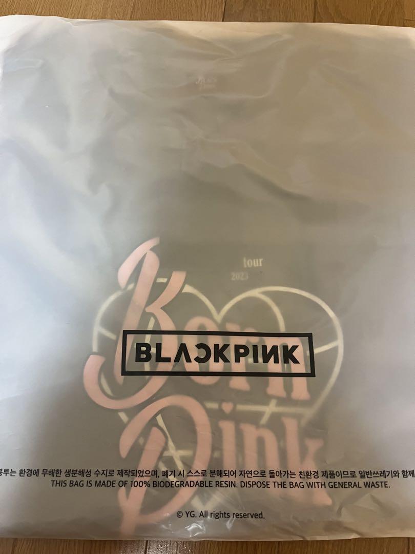 

[Б/У] Футболка BLACKPINK Финальный тур Концерт в Сеуле