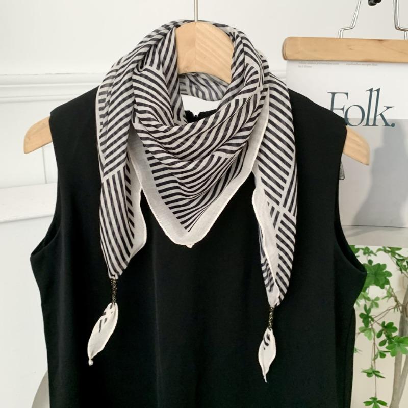 Cashew flower silk scarf new simple printing headscarf decorative scarf scarf small shawl triangular scarf tied waist