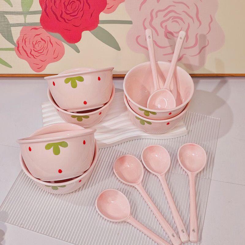 ZISIZ Holiday Strawberry Bow Ceramic Rice Bowl Set
