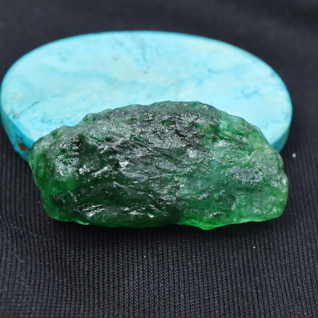 9999 Ct Natural Emerald Green Huge Size Uncut Rough Lot CERTIFIED Loose Gemstone