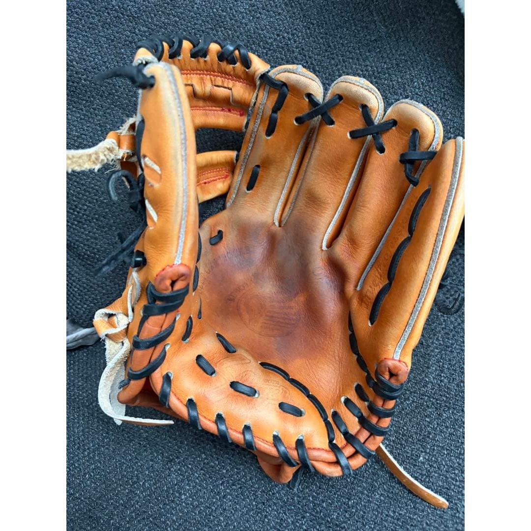 Used Kubota Slugger Custom Gloves for Infield and Softball? For hard type? not clear