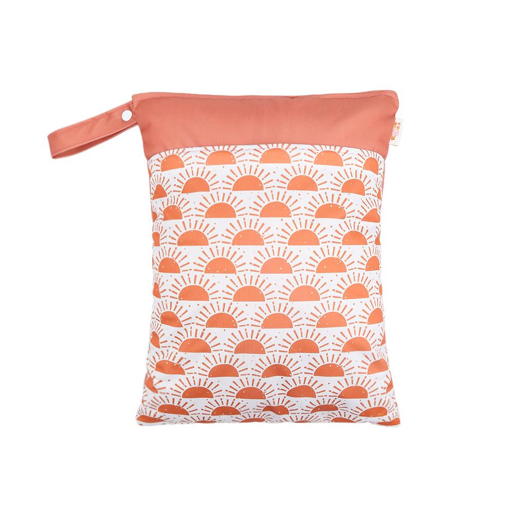 Waterproof Reusable Cloth Bag with Zipper Pocket and Handle - Fashionable Sun Burst Design, Suitable for Beaches, Swimming Pools, Gyms, Yoga