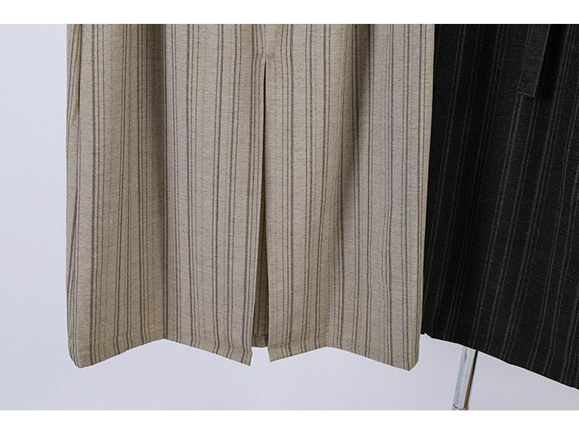Jupe Rayée à Ceinture Fei Yuan: Design élégant avec fente arrière pour le début du printemps