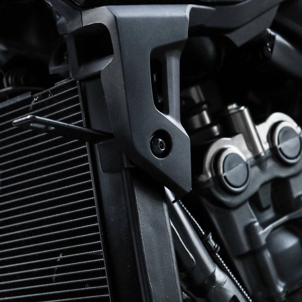 Bifog Lamp Spotlight Bracket Holder Spotlight Mount Clamp Aluminum Alloy Tube Fork for CB650R CB 650R