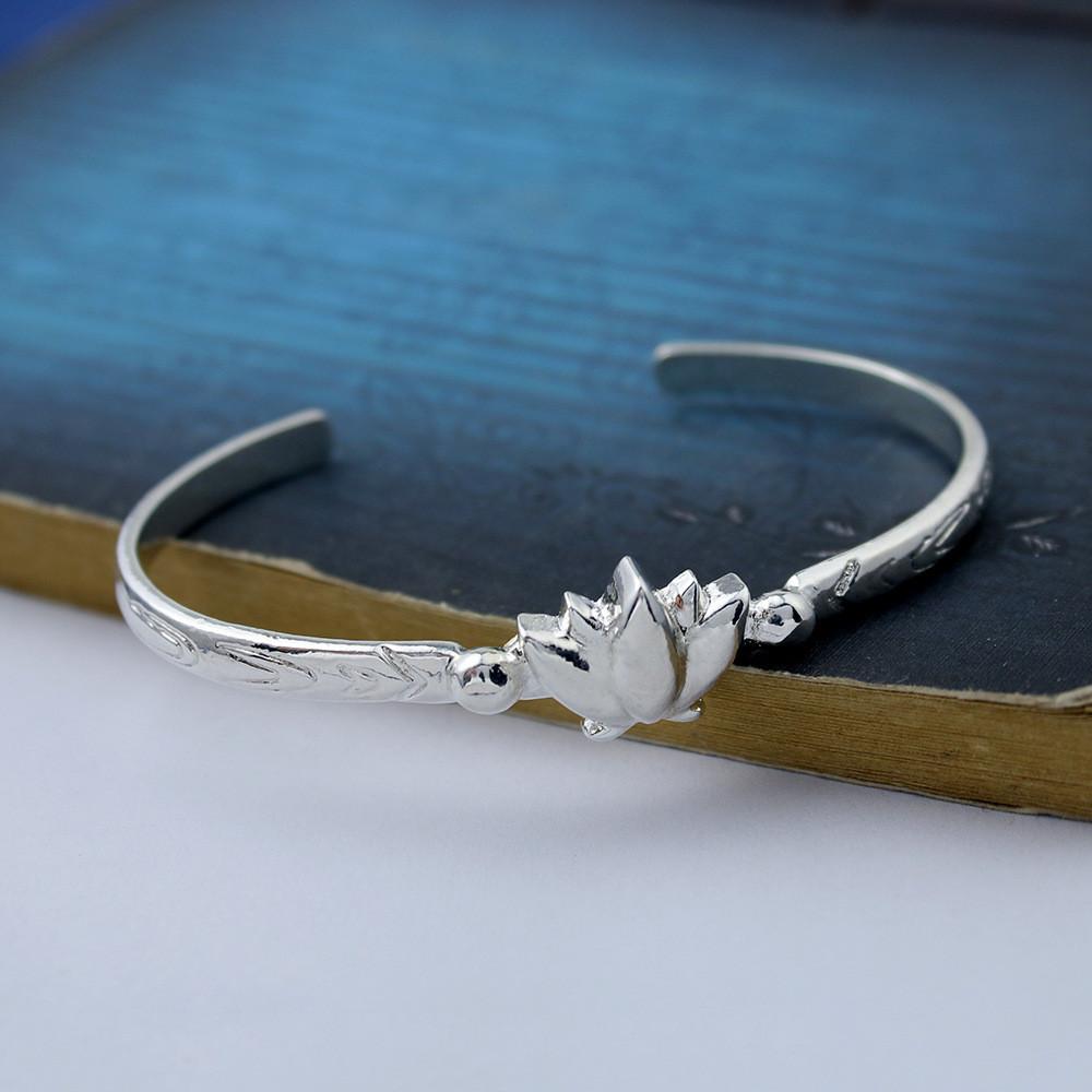 Reiser utenfor vennskap Anime-karakterer Himmelring Armbåndstilbehør