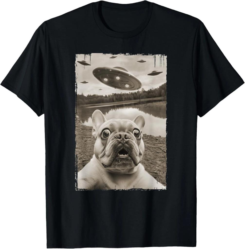 French Bulldog and UFO - Funny UFO and French Bulldog Selfie Gift Unisex T-Shirt