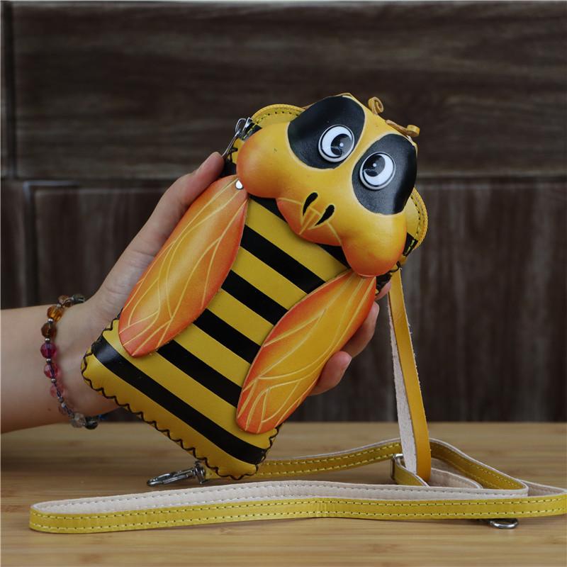 First Layer Cowhide Cartoon Bee Mobile Phone Bag Shoulder Messenger Bag Cute Animal Hand Carry Cosmetic Bag Bee Wallet
