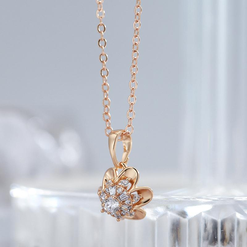 Rose Gold Color Crystal Flower Pendant Necklace For Women Natural Zircon Accessories Creative Daily Fine Jewelry