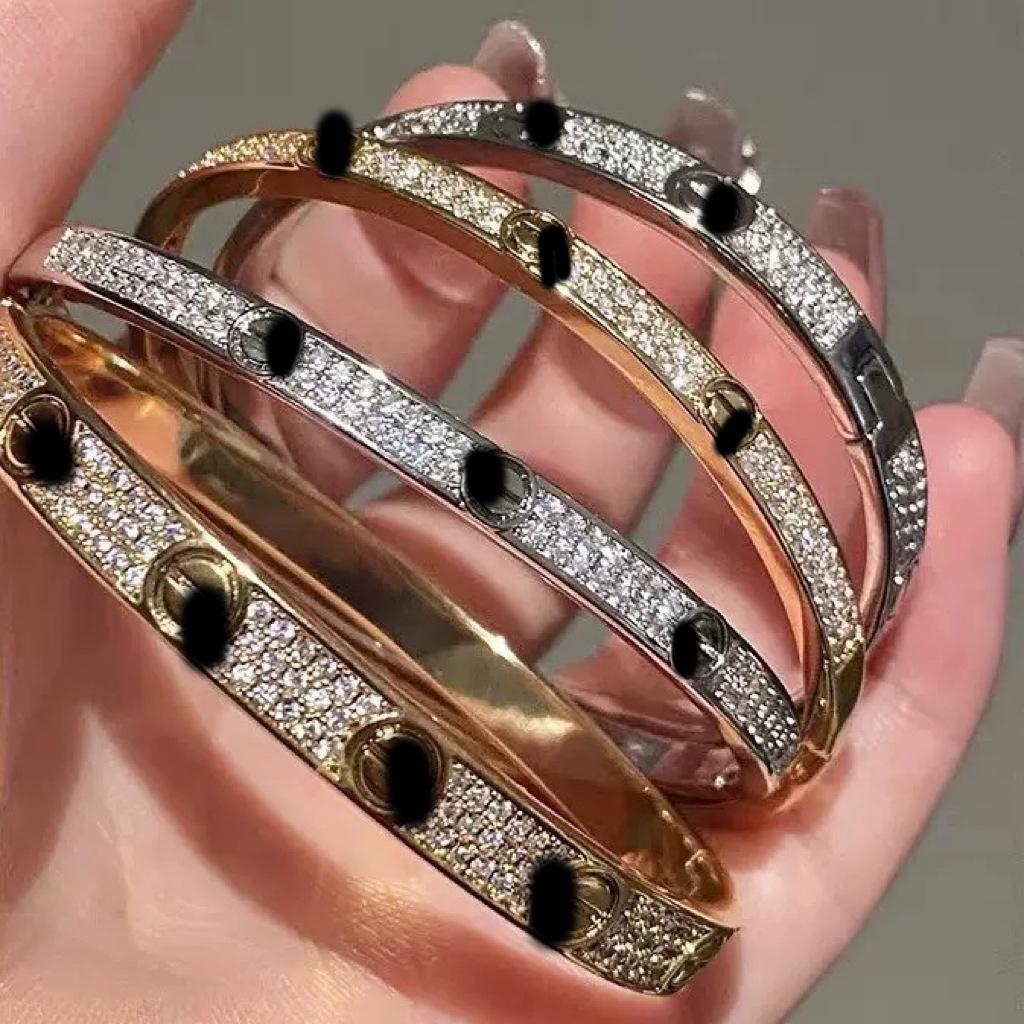 Starry Sky Three-Row Diamond Gold-Plated Bracelet for Women - Elegant Love Bangle