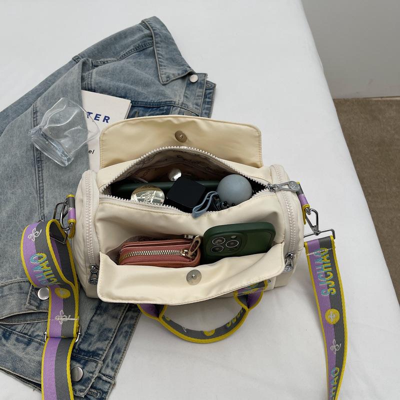 Mehrere Taschen Spritzschutz Stofftasche Damenmode Vielseitige Handtasche Temperament Umhängetasche Knaller