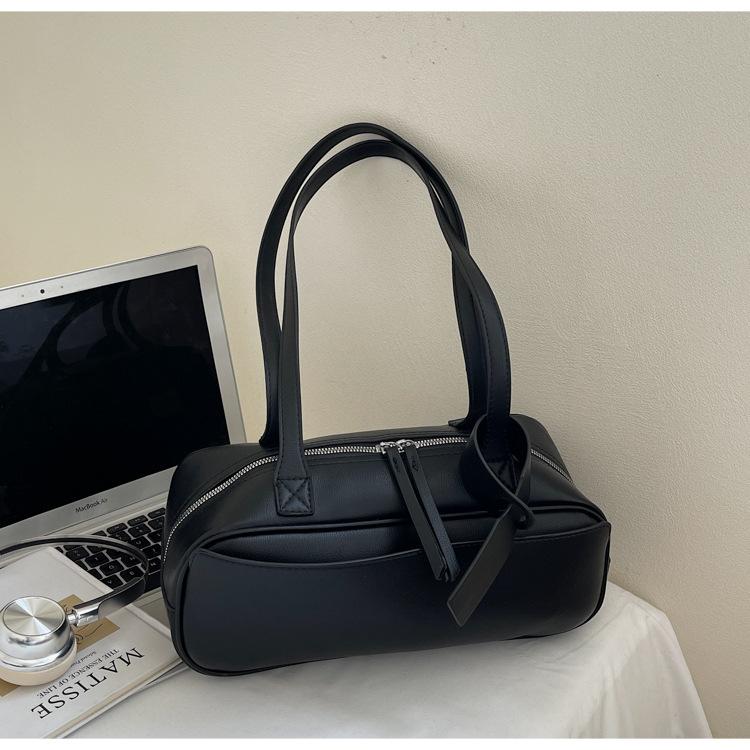 Niche Retro Textured Bowling Bag 2025 New Large-capacity Shoulder Underarm Bag Minimalist Double Zipper Handbag