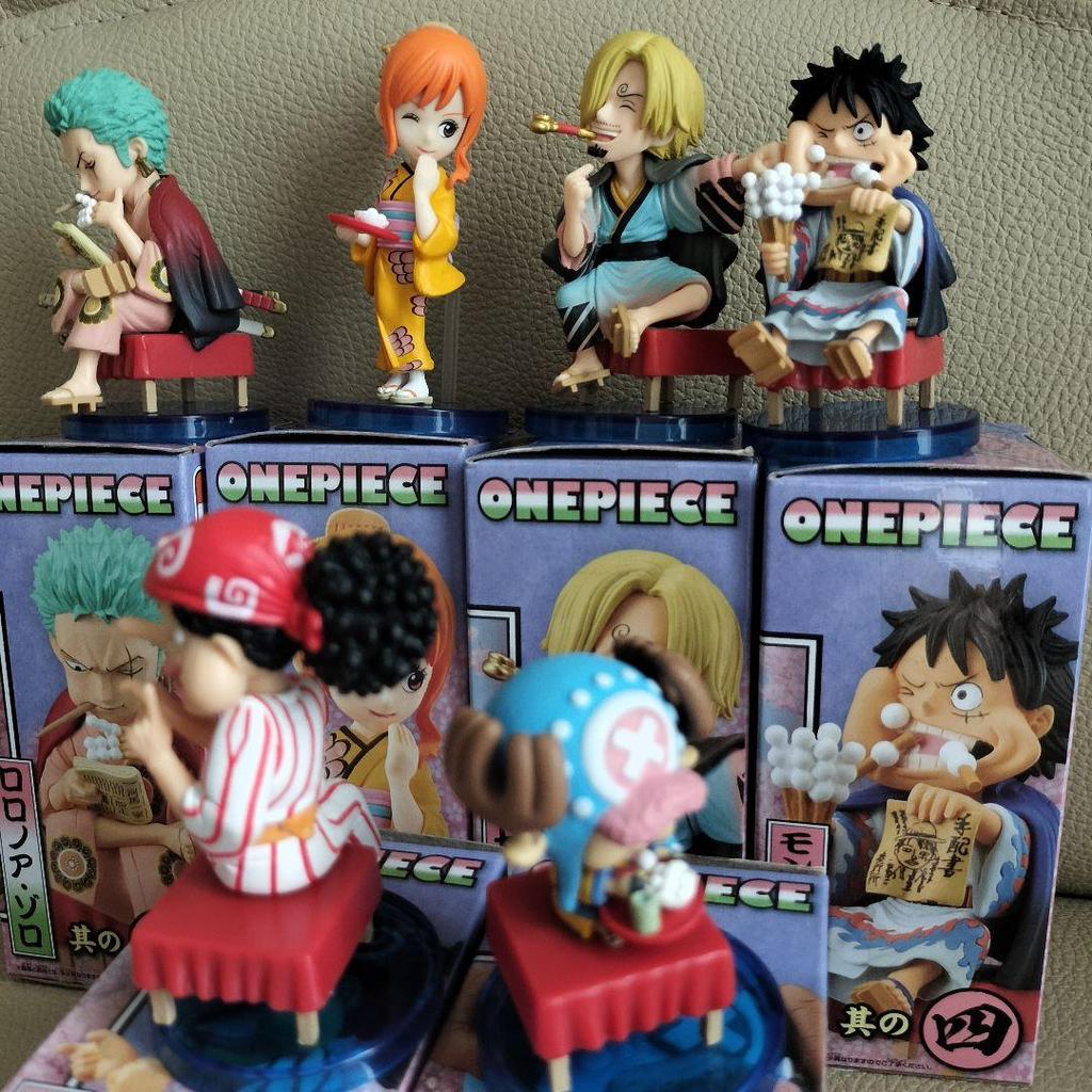 [USED] Price Reduced One Piece World Collectible Figure - Wa - Complete Set of 6 Figures, Boxed and Opened, Front Cover