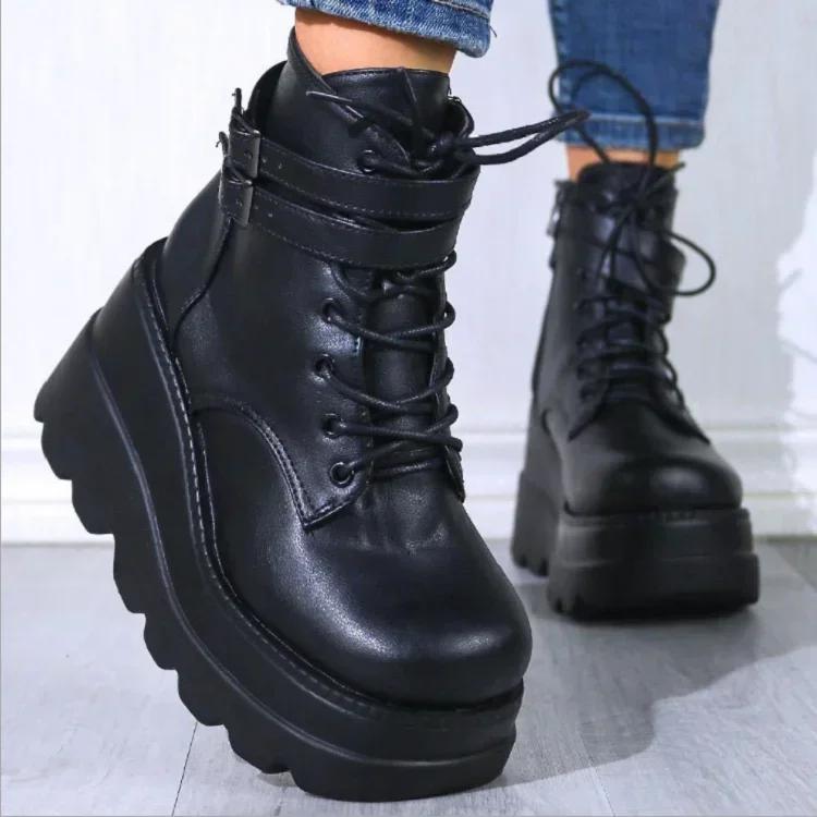 Fashion 2024 New Fashion Gothic Black Boots Ankle Shoes on Heels Platform Sneakers Chunky for Women Luxury Designer Casual  Rock Booties