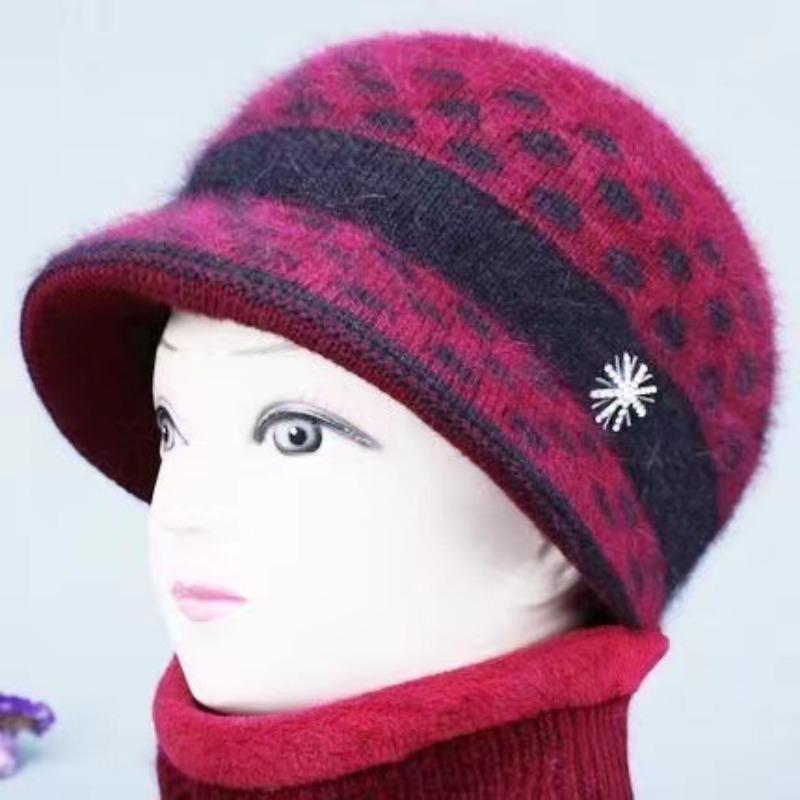 Hat Women's Autumn and Winter New Big Brim Wool Hat Old Lady Fleece Warm Ear Protector Knitted Hat