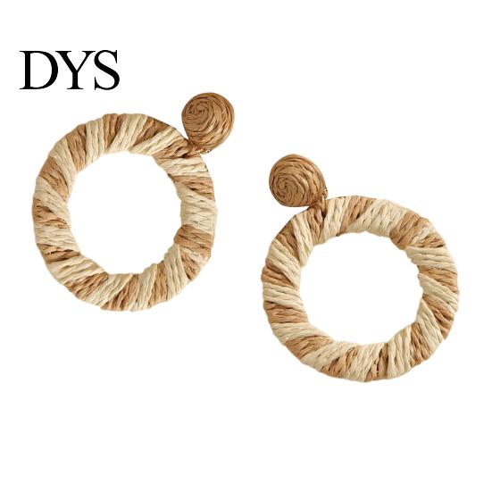 Easy Wear Earlobe Friendly 1 Pair Boho Raffia Circle Earrings for Women, Summer Handmade Large Straw Rattan Round Drop Dangle Earrings, Statement