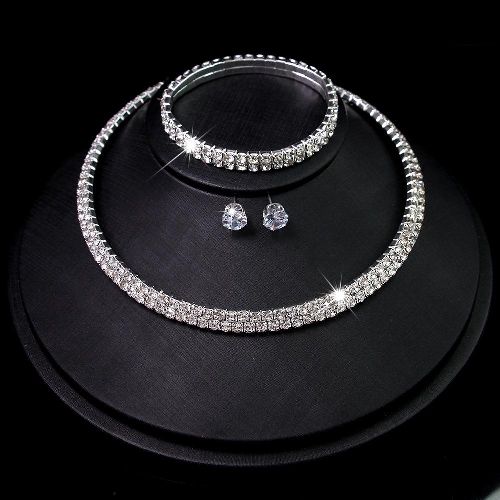 Elegant Rhinestone Tassel Jewelry Set: Necklace, Earrings, Bracelet – Perfect for Bridal or Banquet Wear