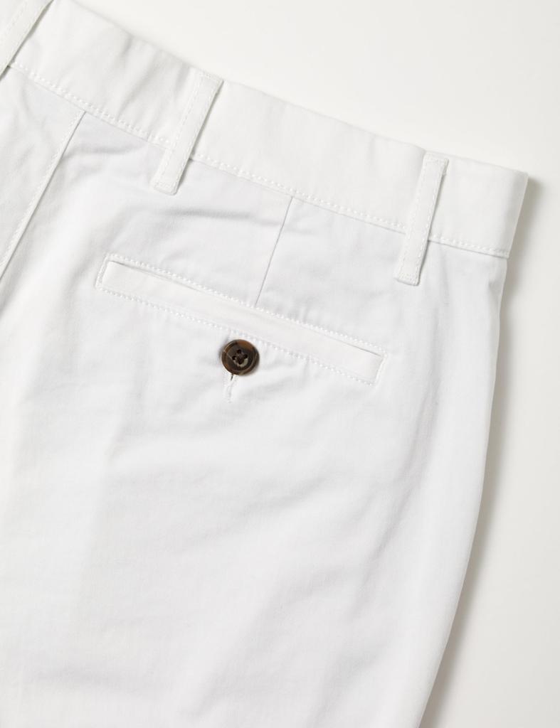 Amazon Essentials Men's Washed Athletic Fit Comfort Stretch Chinos (formerly Goodthreads), White, Size W31 / L34