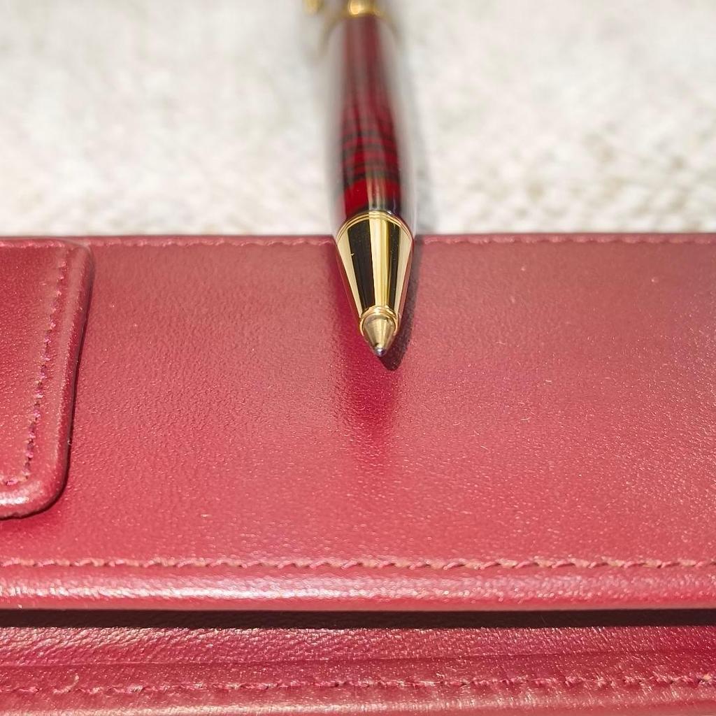 Used 【Excellent Condition】 Parker Sonnet Ballpoint Pen, Marble Brown, Gold, With Case