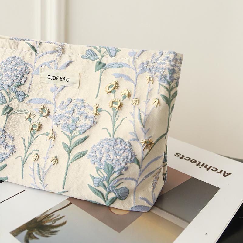 Damen Make-up Tasche Blaues Bouquet Große Kapazität Damenbinde Nachschminken Make-up Zubehör Canvas Aufbewahrungstasche Kulturtasche