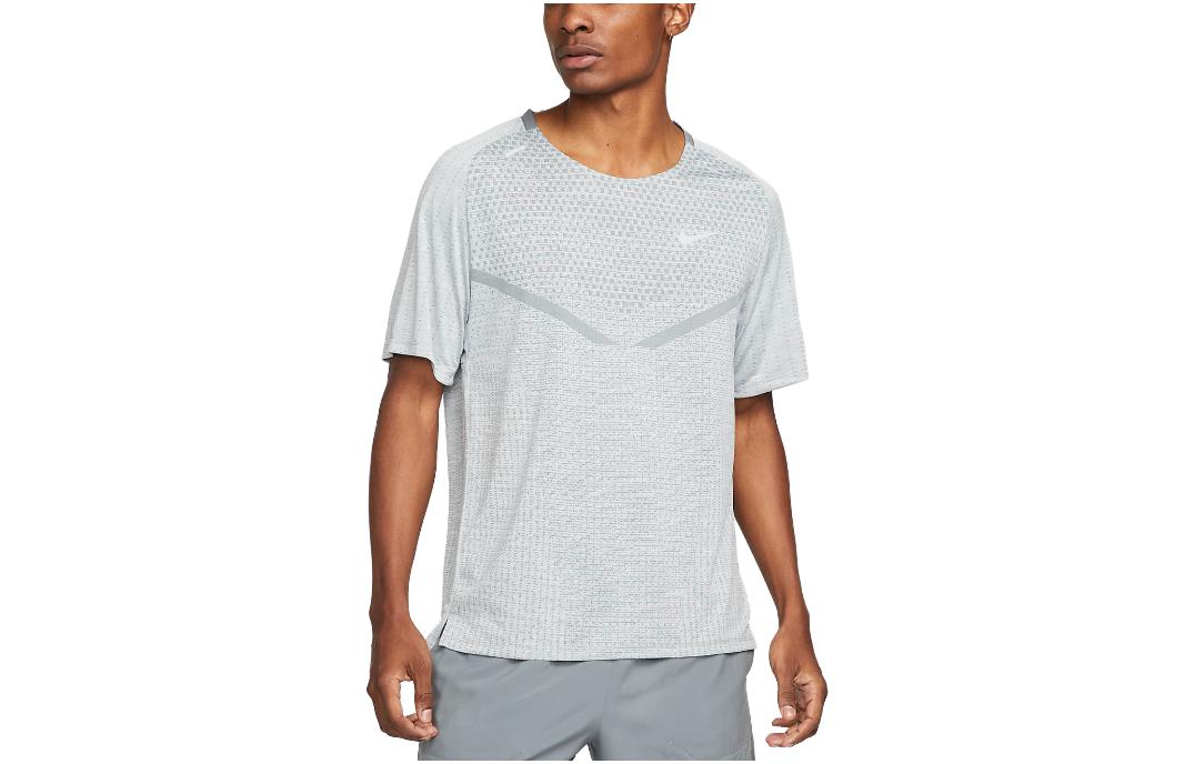 

Nike T Shirts Men s Silver Crew Neck Moderate Straight Fit DM4753-084 XXL