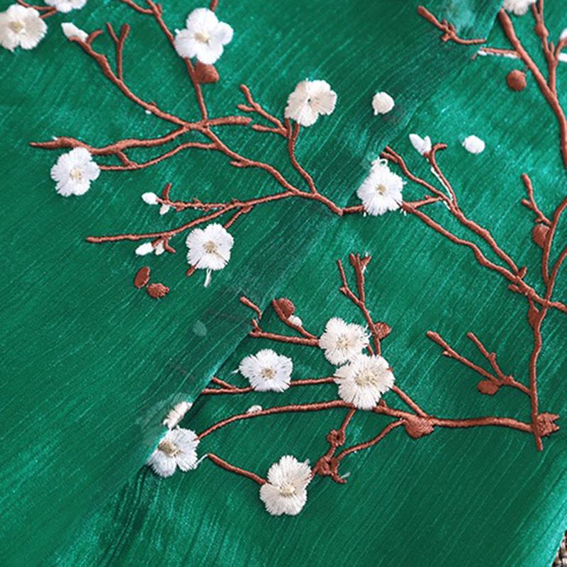 Chinese Style Embroidered Blouse Modified Stand Collar Bat Sleeve Loose Top Vintage Temperament Women's Clothing