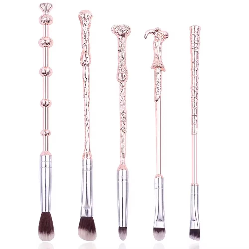 

Кисть для макияжа Magic Wand Niche Personality Eyeshadow Brush Set Portable Makeup Tools