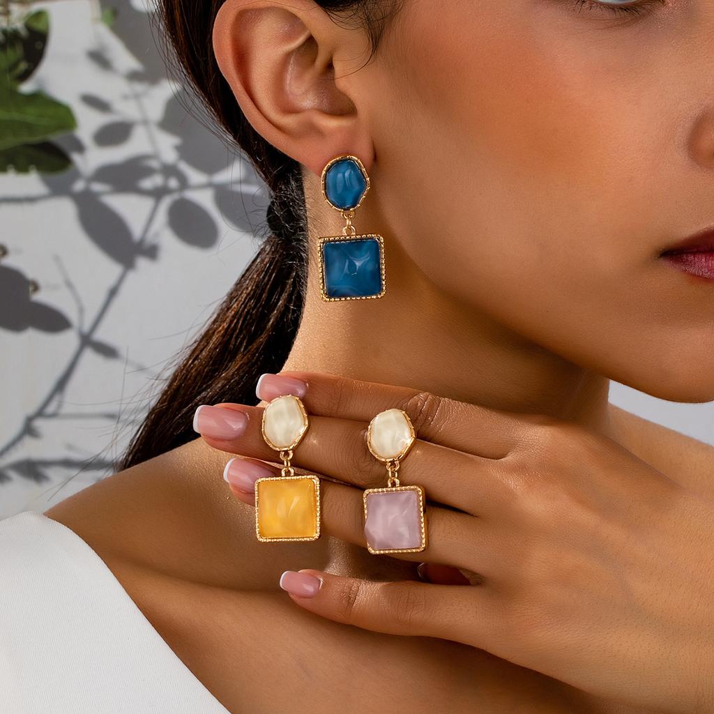 Fashion earrings for Woman's