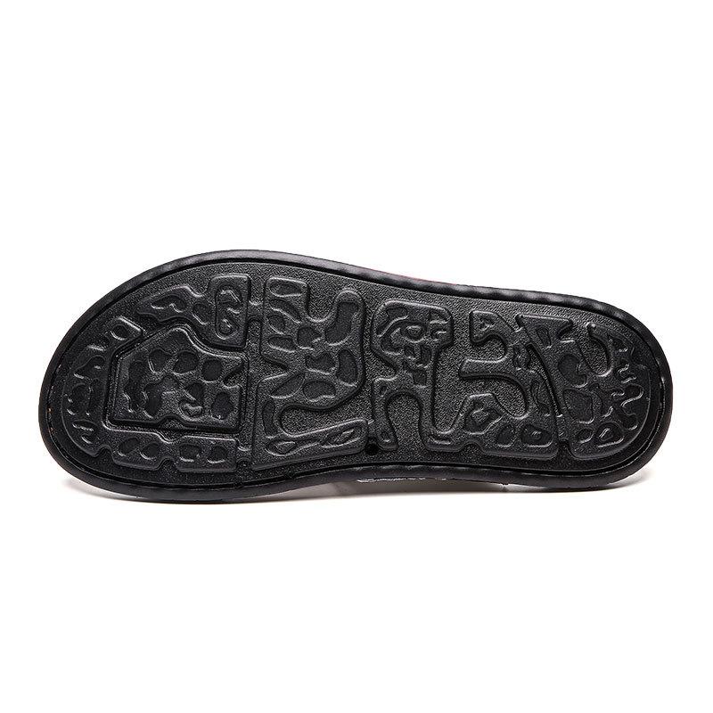 Summer pinch slippers leather woven pattern Beckham embroidered soft bottom non-slip sandals hot sale
