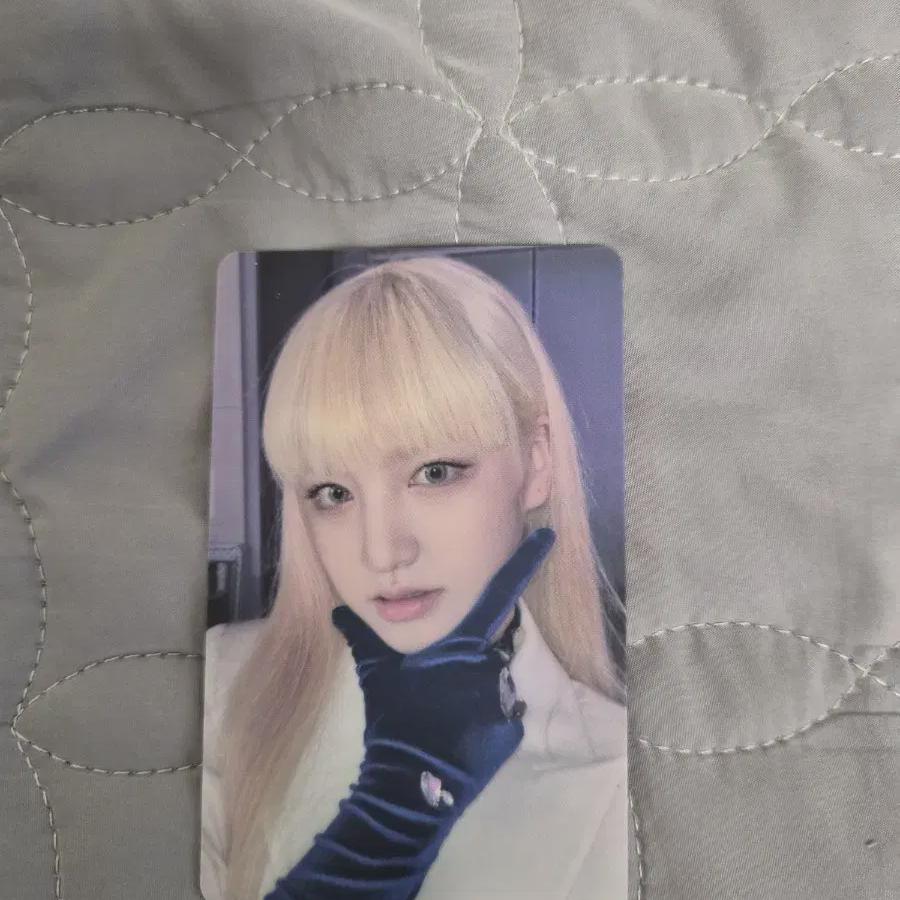 

IVE Лиз Розыгрыш Счастливый Одиннадцать Красота Страшный На Продажу