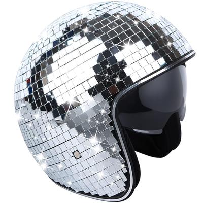 Nová helma s disco koulí s výsuvnou zrcadlovou plochou