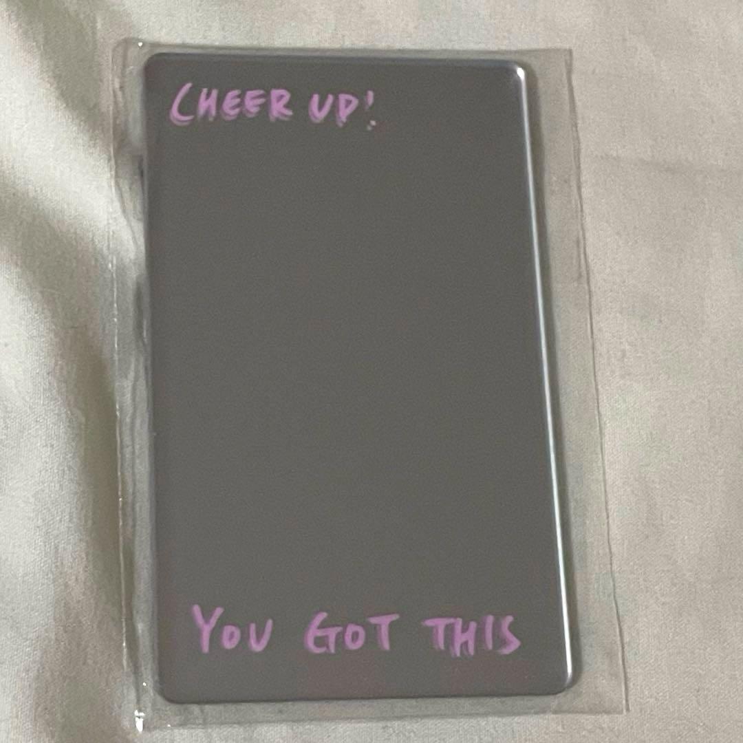 

[Б/У] Do It DOver закрытое зеркало Сынмин