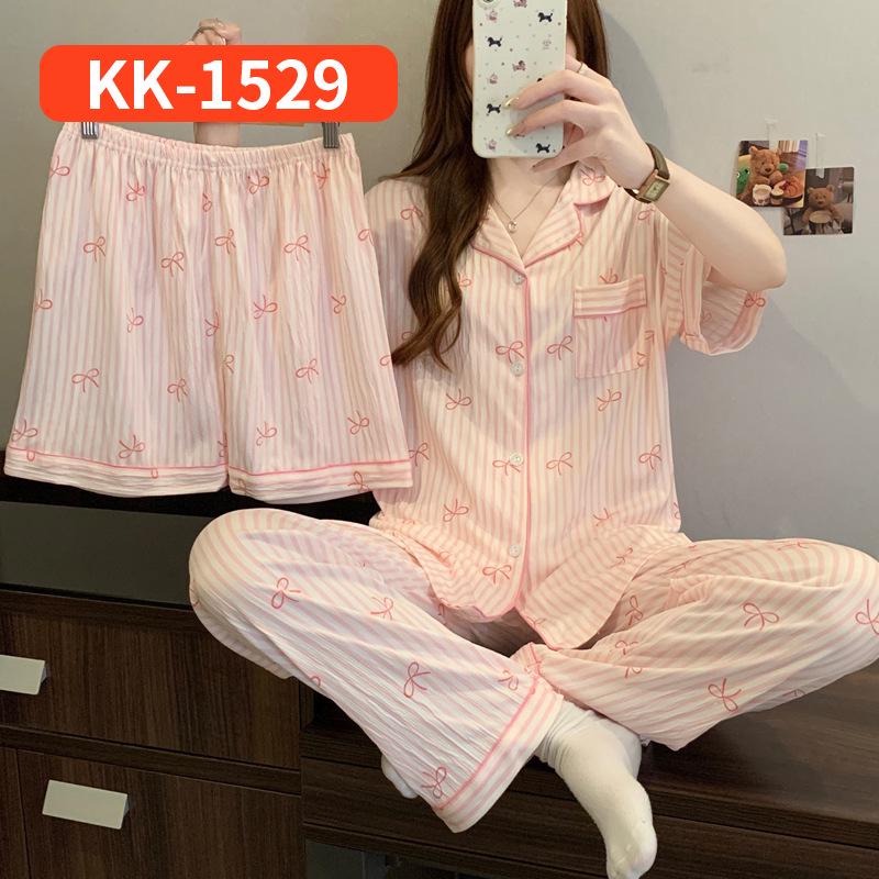 Sweet Striped Bow Print Korean Style Crinkle Pajamas Set for Women - Three-Piece, Short Sleeve Homewear.