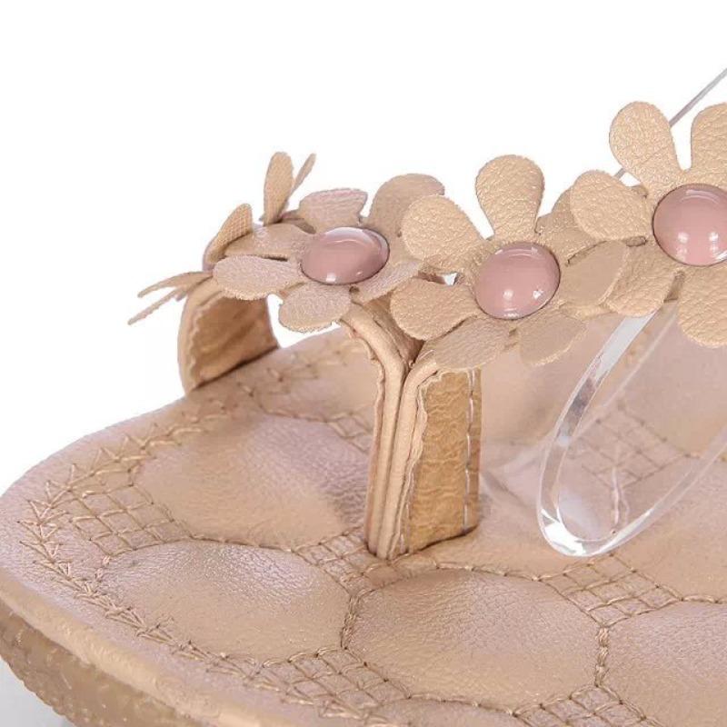 Plus Size Women's Shoes Summer New Flat Bohemian Studded Sandals Beach Shoes