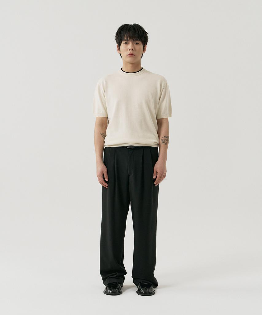 GNOK [Summer] Double-Pleated Elastic Waist Wide Slacks [Black]
