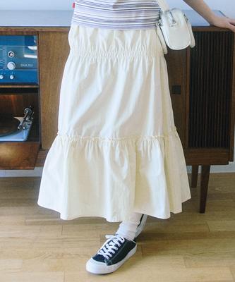 Comoni Nose W Long Frill Skirt [Cream]