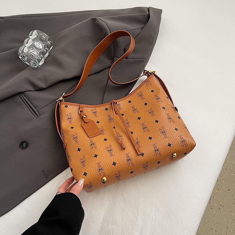 Premium Commuter Large-capacity Bag Women's 2025 New Spring and Summer Versatile Shoulder Bag Fashionable Portable Tote Bag