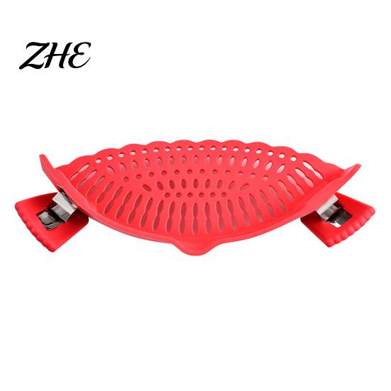 Durable Silicone Draining Tool Pot Edge Strainer, Clip-on Kitchen Colander for Pasta Vegetables, Strainer Non Slip Drainer with Drip Guard,